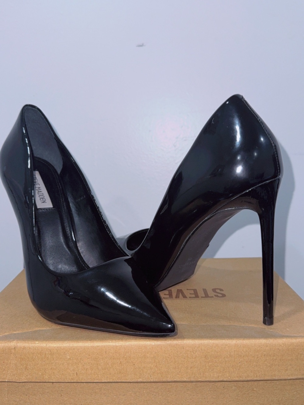 Steve Madden Black Patent Pointed Stiletto Pumps